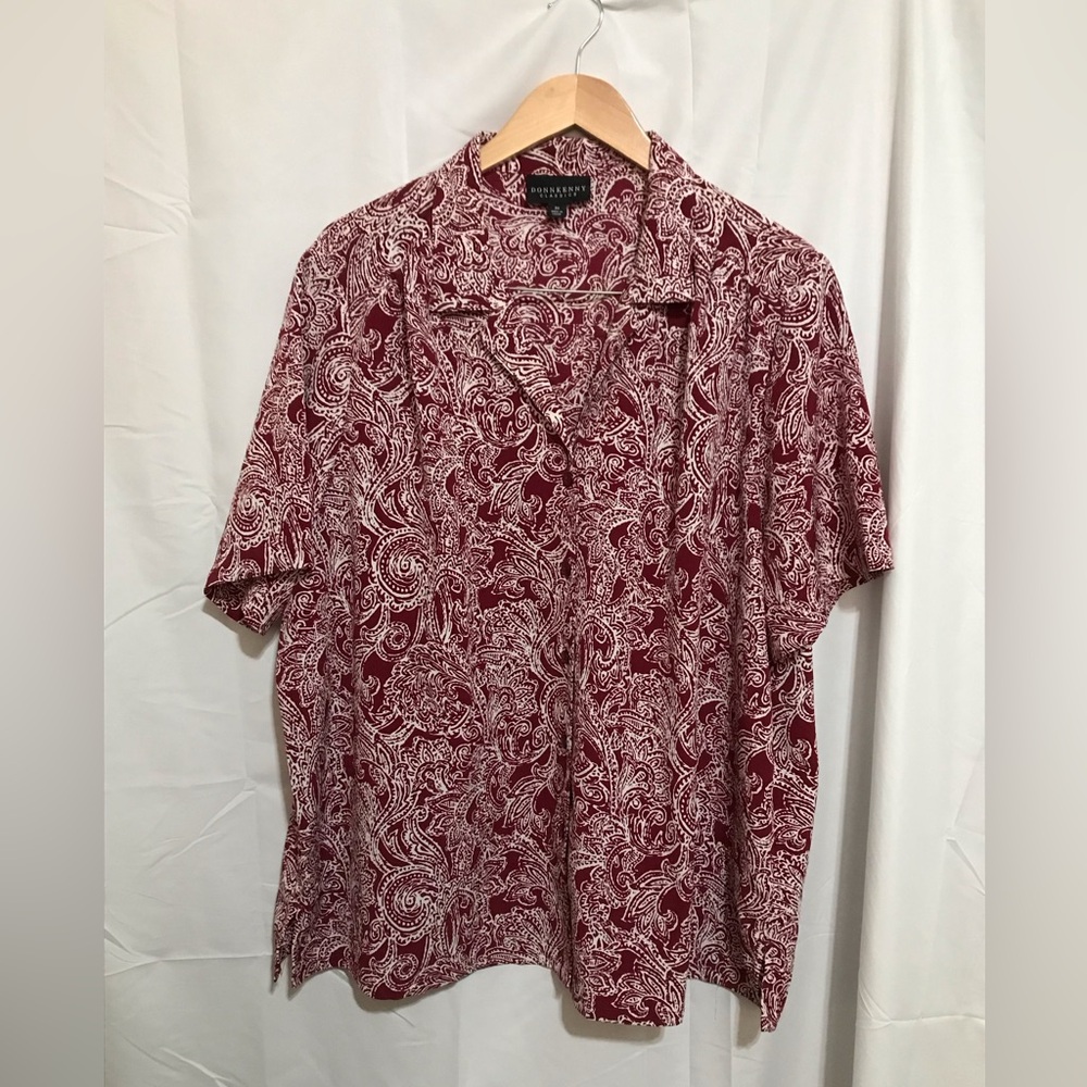 DonnKenny Classics 3X Burgundy and White Paisley Short-Sleeve Button Blouse Top